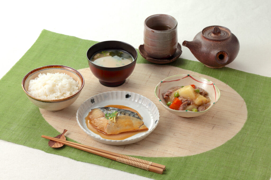 患者さんの経口摂取を支援し、食べる楽しみを支える摂食回復支援食
